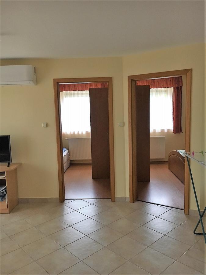 Katalin Apartmanhaz Залакарош Экстерьер фото